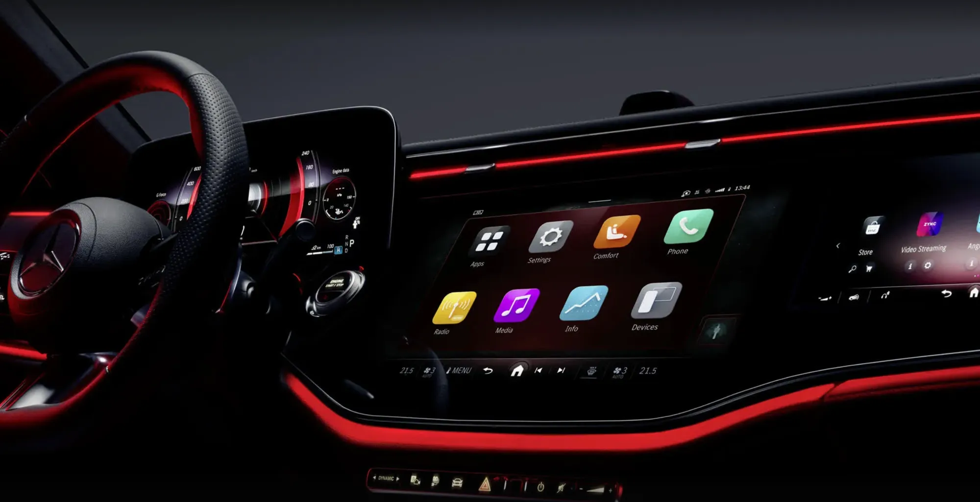 Mercedes-Benz cockpit with App Grid interface